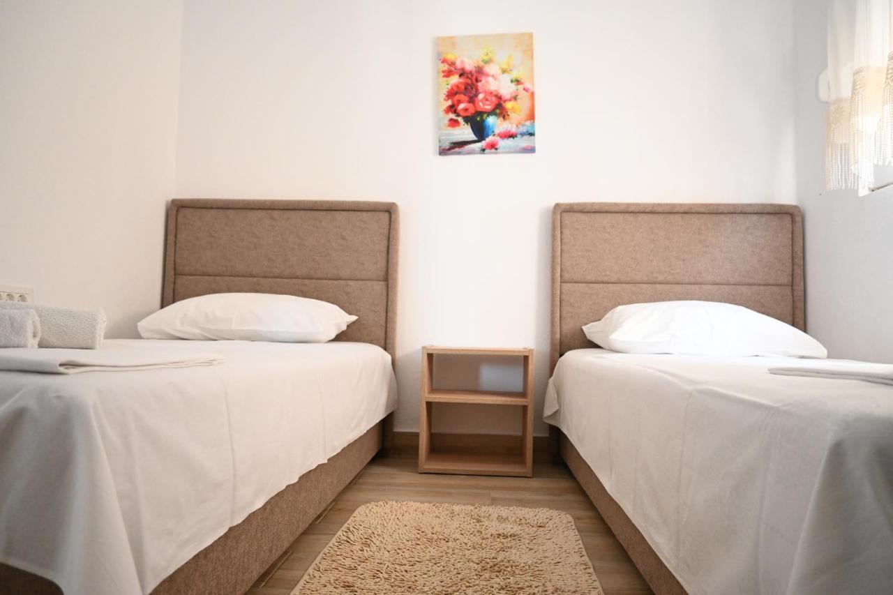 Duricic Apartmani Будва Екстериор снимка