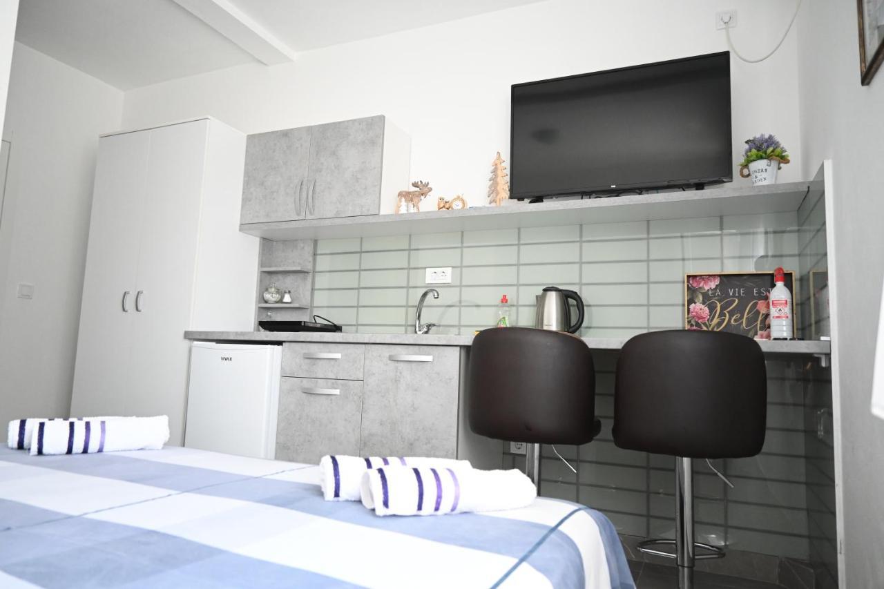 Duricic Apartmani Будва Екстериор снимка