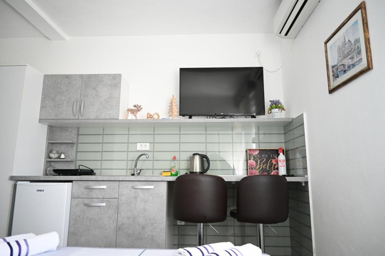 Duricic Apartmani Будва Екстериор снимка