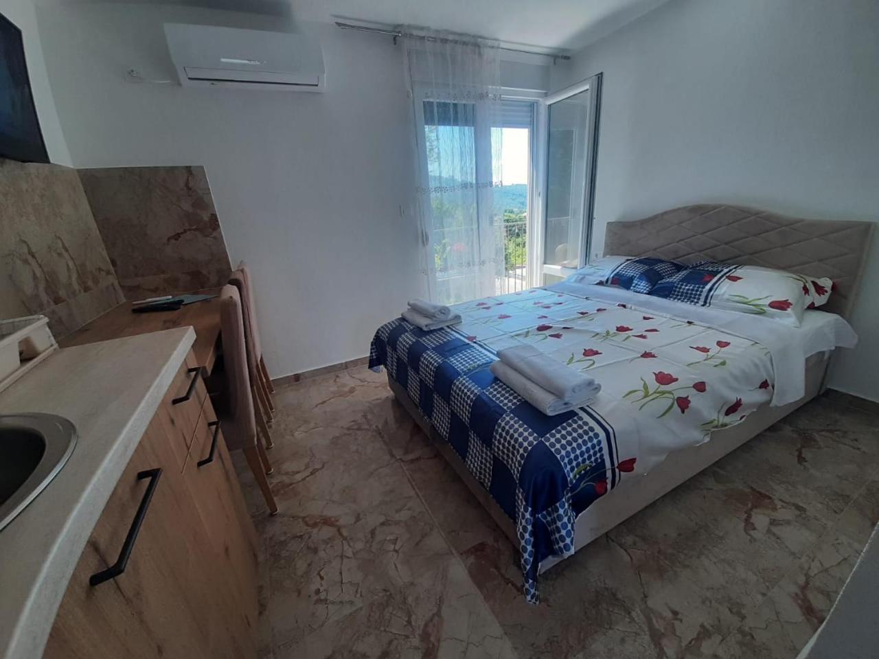 Duricic Apartmani Будва Екстериор снимка