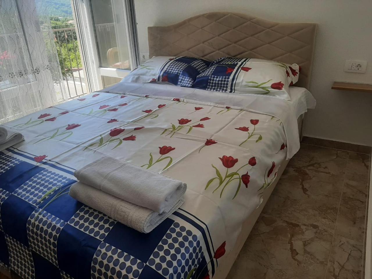 Duricic Apartmani Будва Екстериор снимка